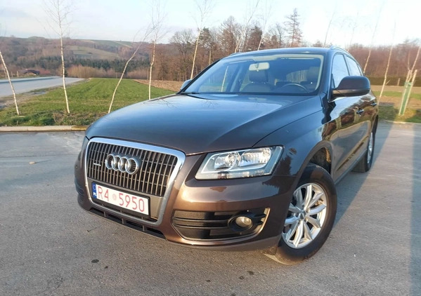 Audi Q5 cena 64500 przebieg: 154000, rok produkcji 2011 z Kozienice małe 379